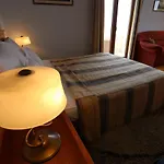 Ivana Bed and Breakfast 3*