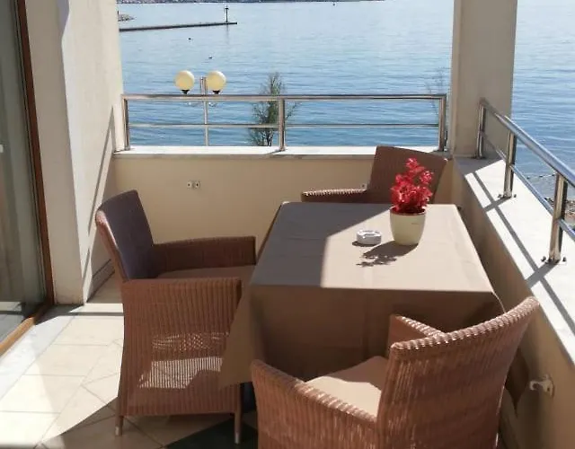 Ivana Bed & Breakfast 3*