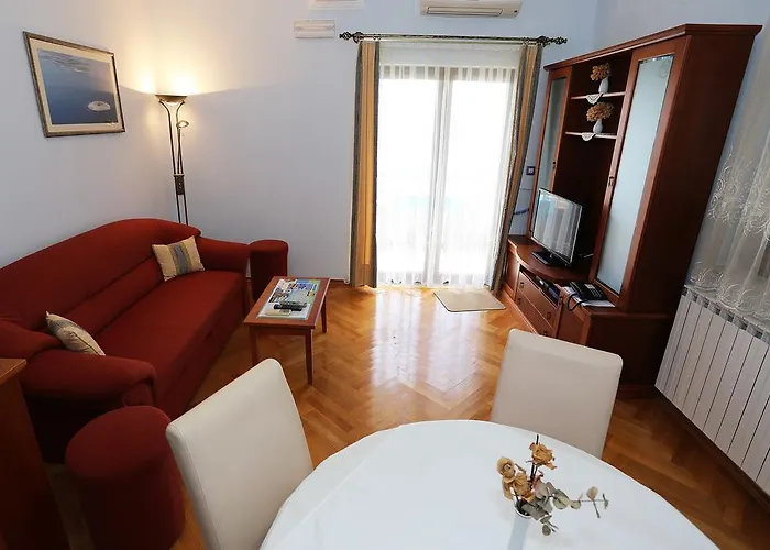 Bed & Breakfast Ivana 3*