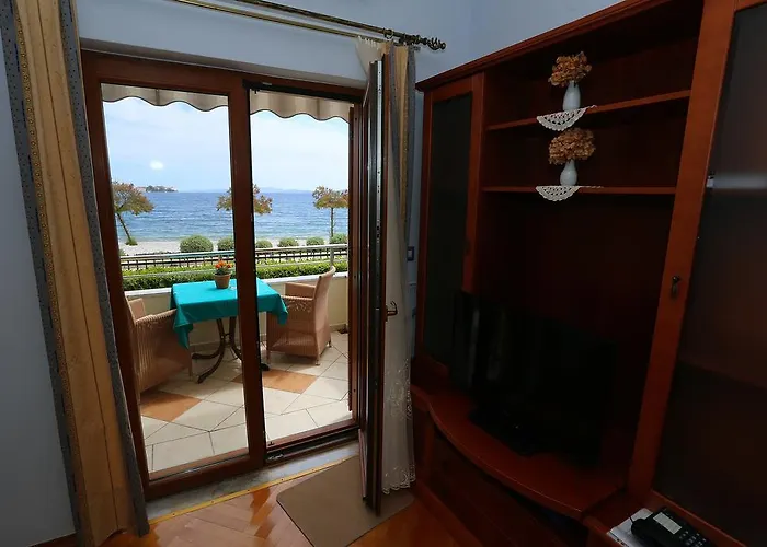 Bed & Breakfast Ivana 3*